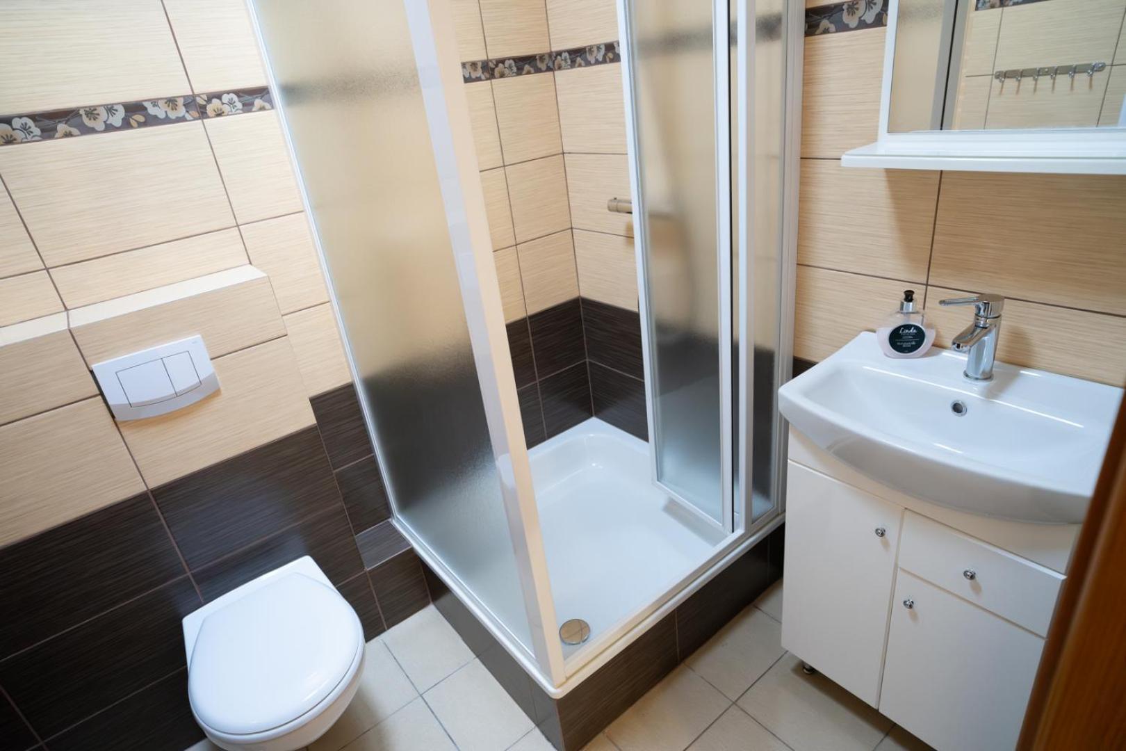 ויסלאו Apartamenty Sadowy מראה חיצוני תמונה