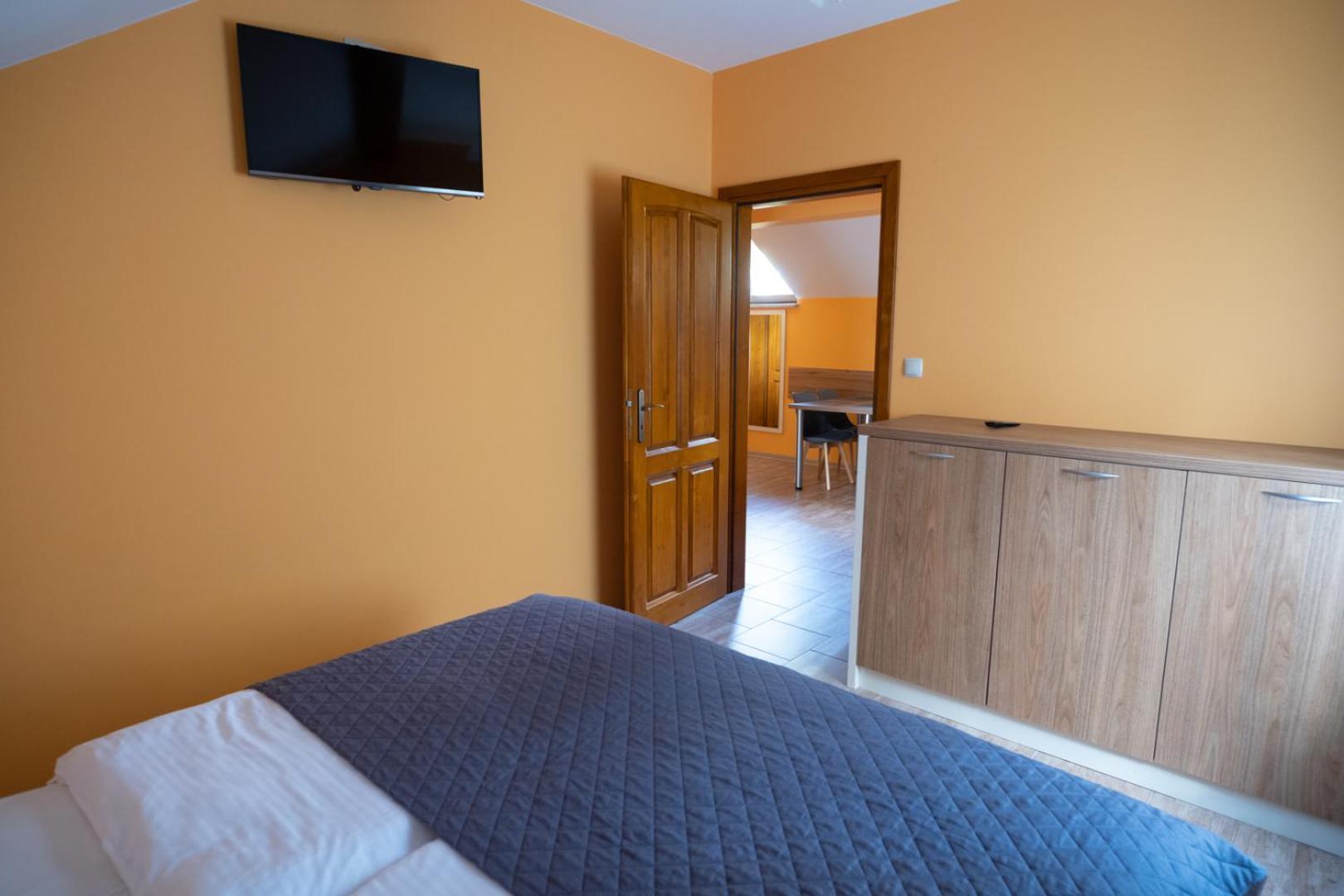 ויסלאו Apartamenty Sadowy מראה חיצוני תמונה