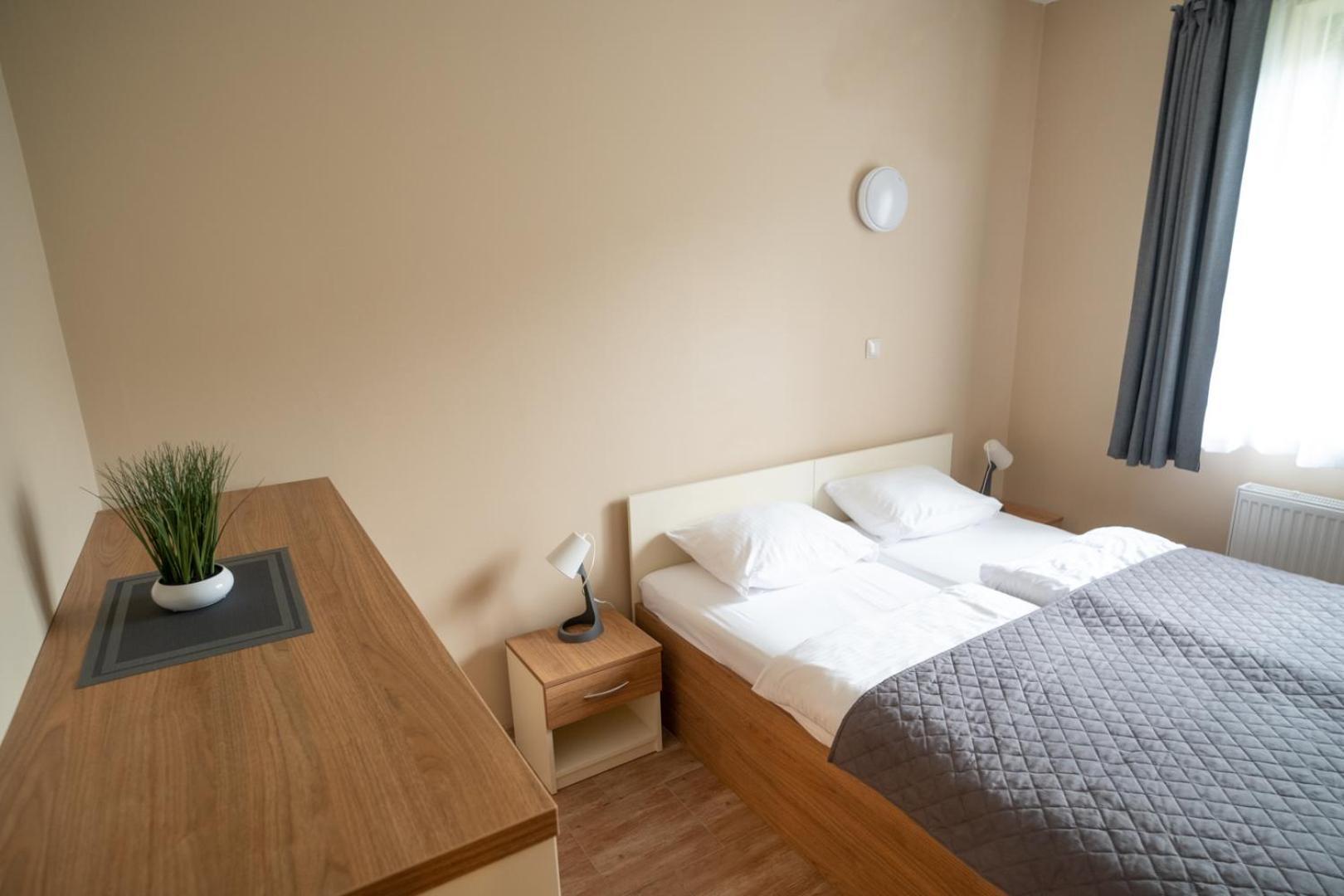 ויסלאו Apartamenty Sadowy מראה חיצוני תמונה